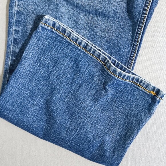 Signature by Levi Strauss Women's Boot Cut Jeans - Blue - Picture 9 of 16